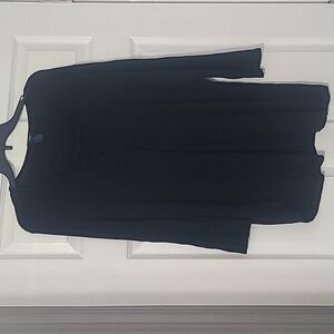 Elegant Women's Black Blouse